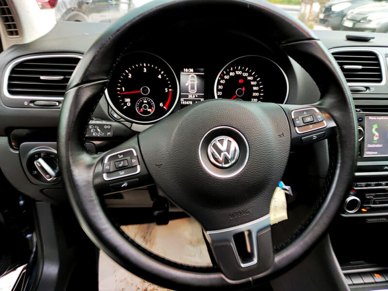 VOLKSWAGEN GOLF VI 2010