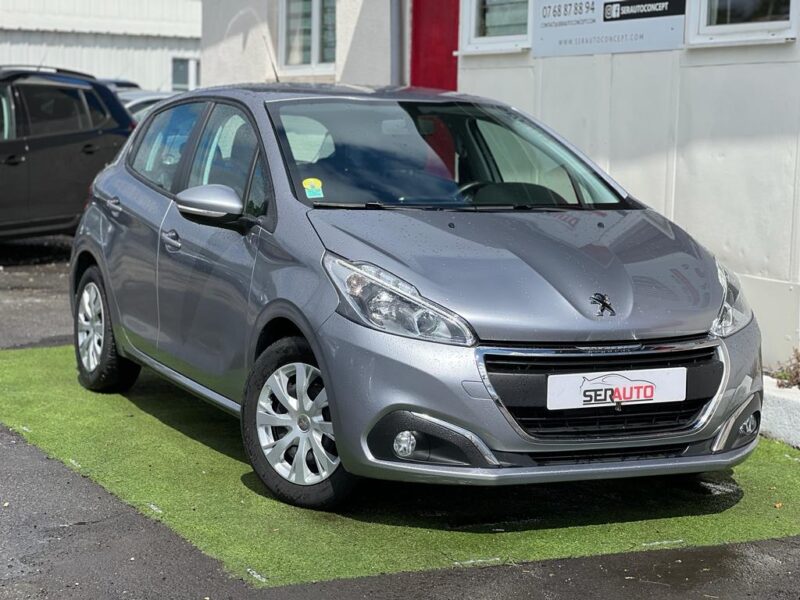 PEUGEOT 208 2019