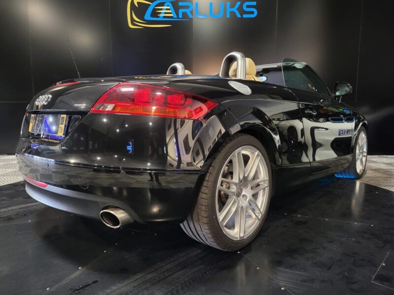 AUDI TT Roadster 3.2 V6 QUATTRO 250 cv ENTRETIEN COMPLET TAMPONNE / SIEGES CHAUFFANT / BOSE