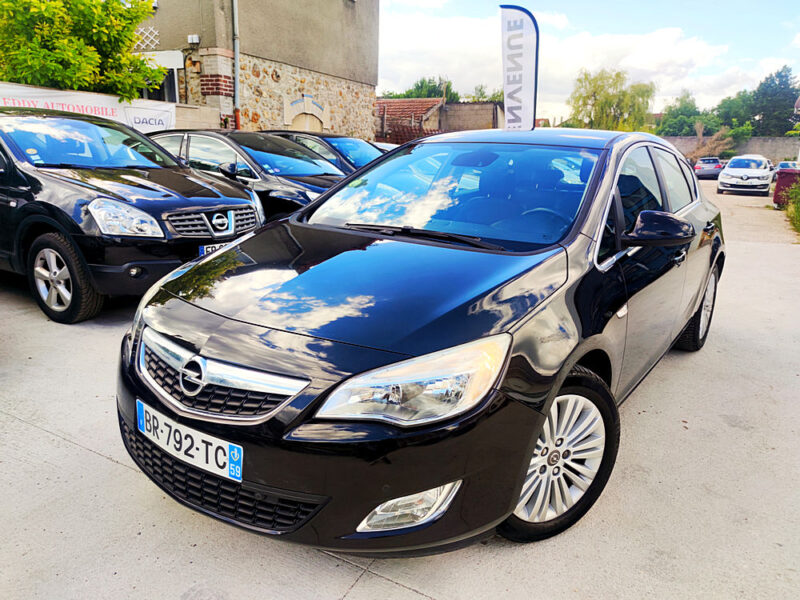 OPEL ASTRA J 2011