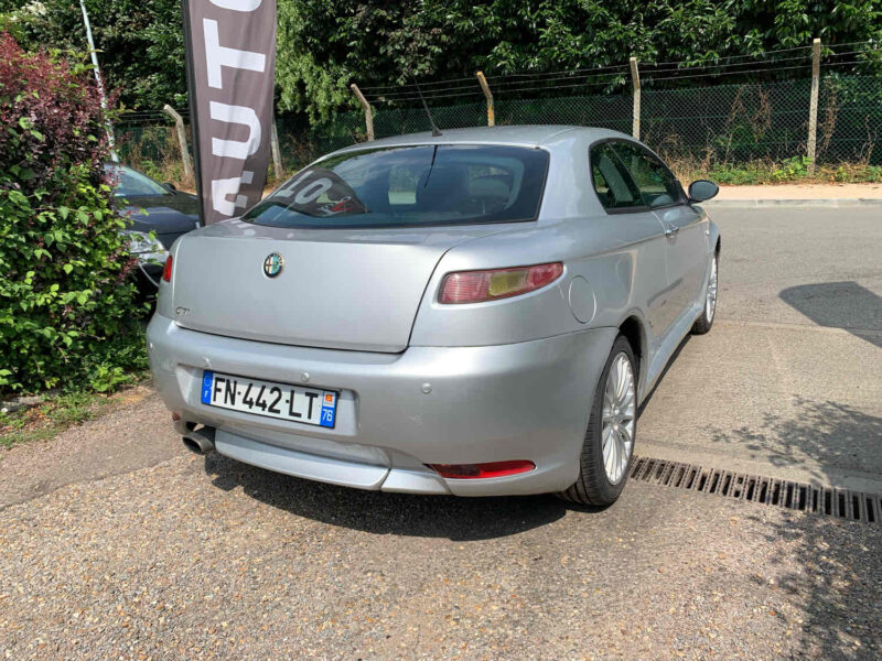 ALFA ROMEO GT 1.9JTD 150CV