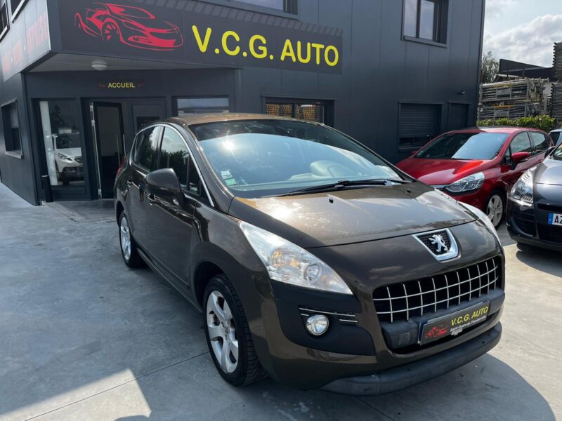 PEUGEOT 3008 1.6 HDi 112 Premium