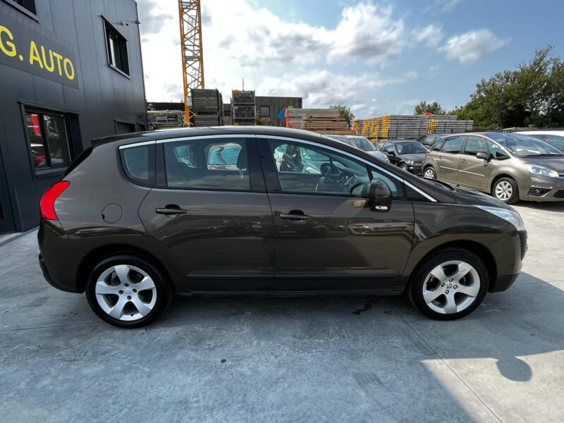 PEUGEOT 3008 1.6 HDi 112 Premium