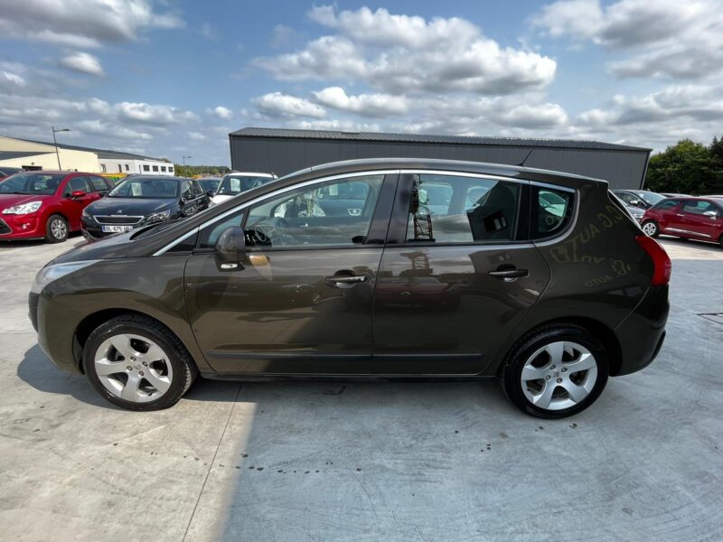 PEUGEOT 3008 1.6 HDi 112 Premium