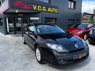 RENAULT LAGUNA III 1.5 dCi 110 black edition pro