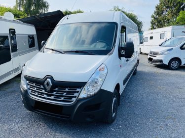 RENAULT MASTER III Camionnette 2017