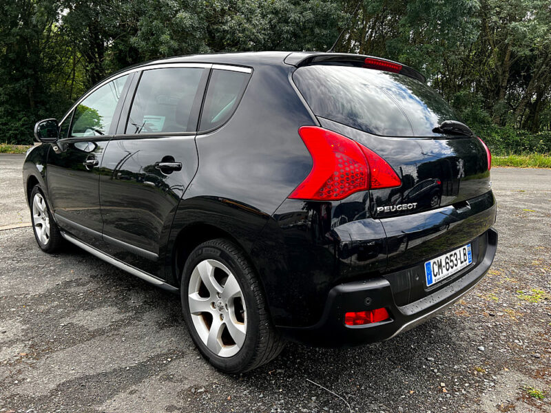 PEUGEOT 3008 Monospace 2012