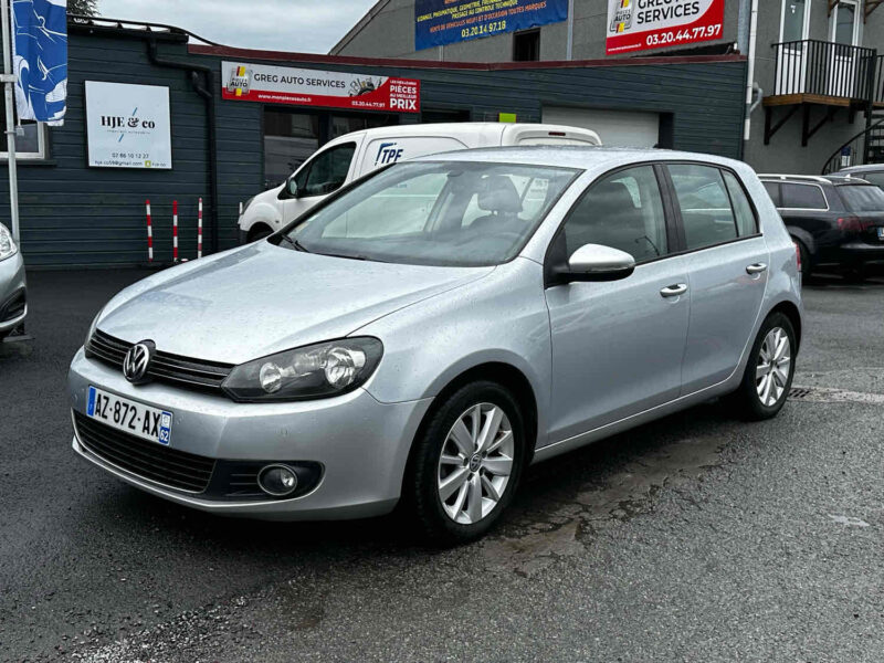 VOLKSWAGEN GOLF 