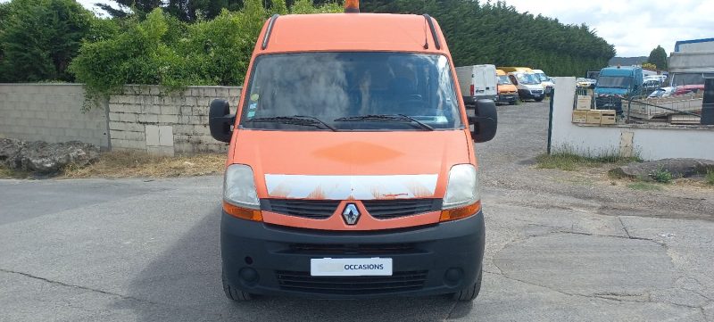 RENAULT MASTER II 7PLACES 1ER MAIN 2010