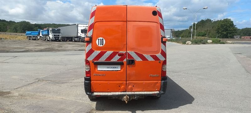 RENAULT MASTER II 7PLACES 1ER MAIN 2010