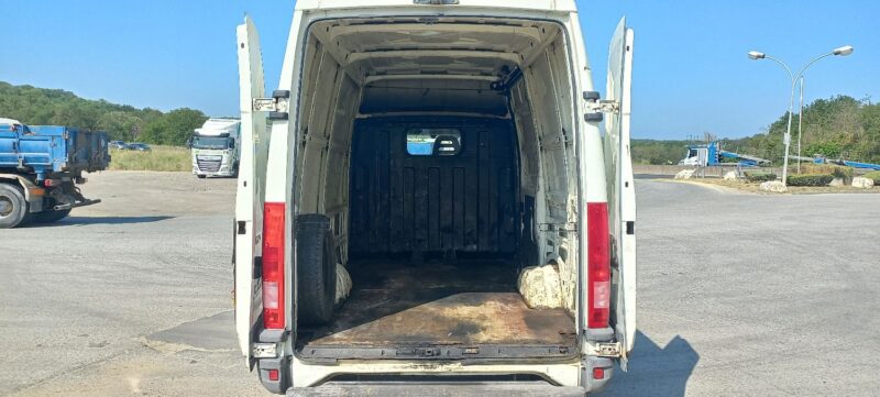 IVECO DAILY III Camionnette 2001