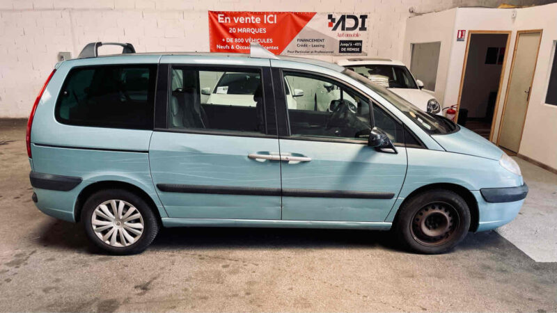 Vente à professionnel de l'automobile uniquement CITROEN C8 2L HDi 120ch