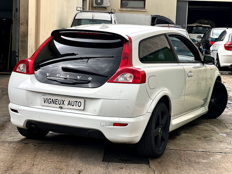 VOLVO C30 2008