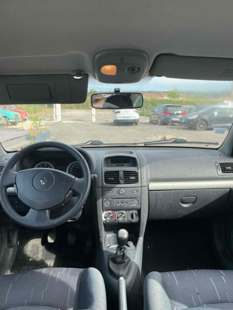 RENAULT CLIO II 2005