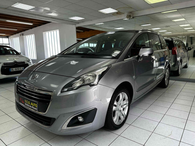 PEUGEOT 5008 1.6 e-HDi 115 Allure 7pl