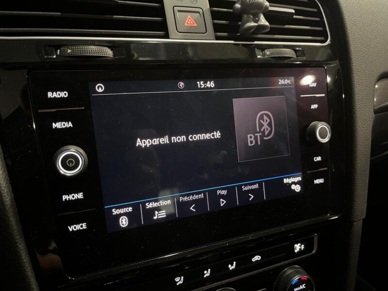 VOLKSWAGEN GOLF VII 1.0 TSI 115cv Join BVM6 5p // APPLE CARPLAY/TOIT OUVRANT/HISTORIQUE D\'ENTRETIEN