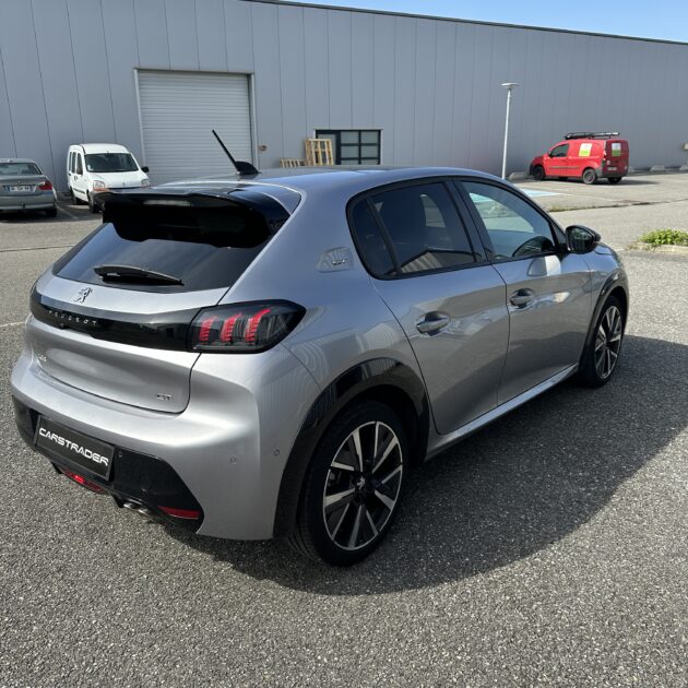 PEUGEOT 208 130 CV GT GARANTIE 12 MOIS