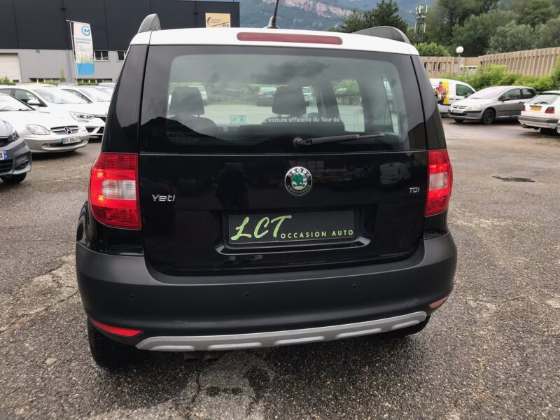 SKODA YETI - 2.0 TDI 110 cv CR AMBITION FAP 4X2 