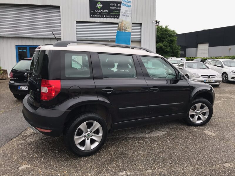 SKODA YETI - 2.0 TDI 110 cv CR AMBITION FAP 4X2 