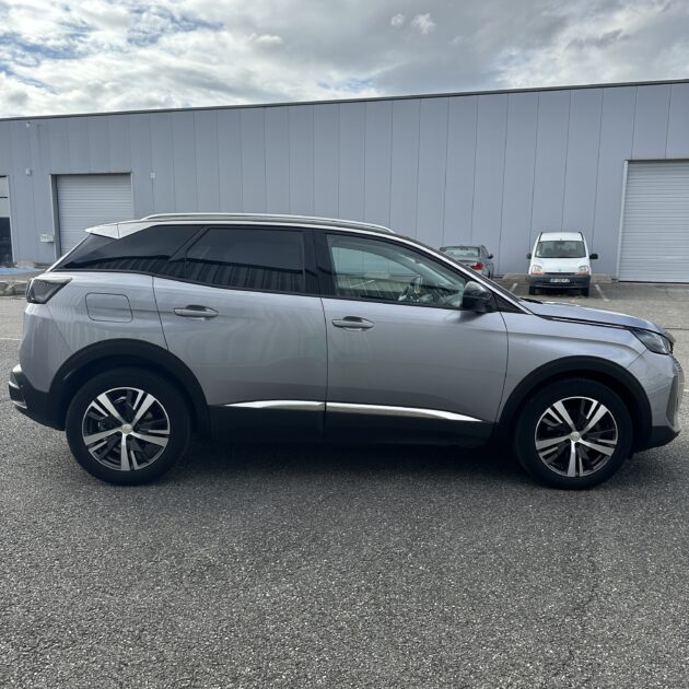 PEUGEOT 3008 130 CV ALLURE PACK GARANTIE 12 MOIS