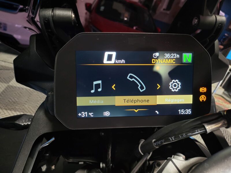 BMW F 850 GS Triple Black Première Main // GPS/BLUETOOTH/POIGNEES CHAUFFANTES/REGULATEUR DE VITESSE