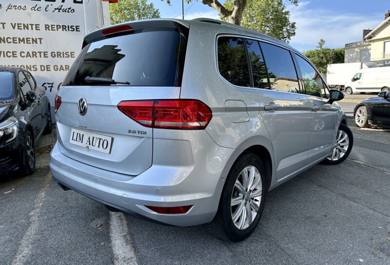 VOLKSWAGEN TOURAN 2016