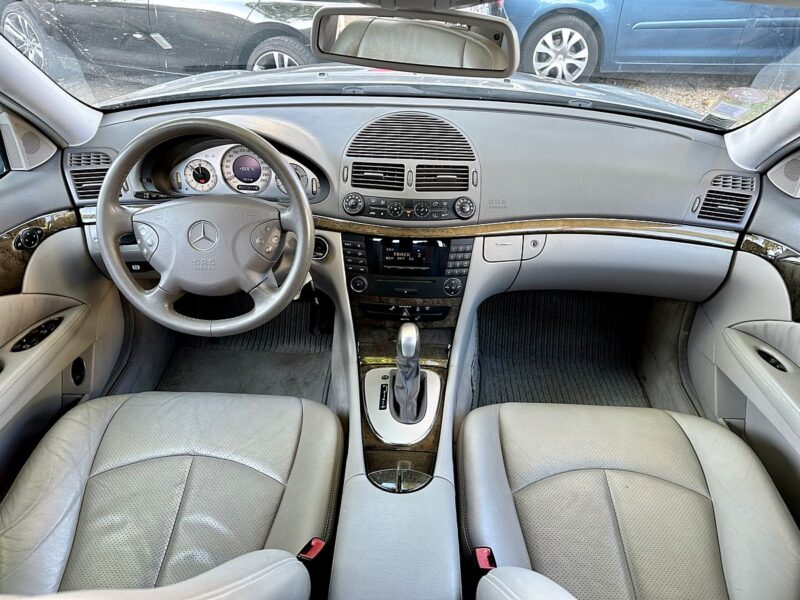 MERCEDES CLASSE E 2004