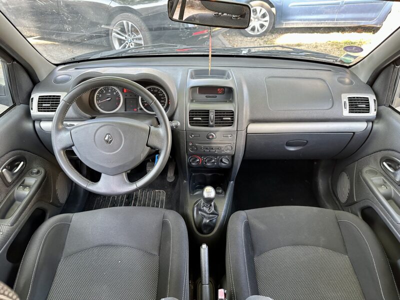 RENAULT CLIO CAMPUS 2012