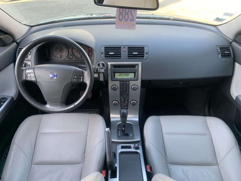 VOLVO V50 2008