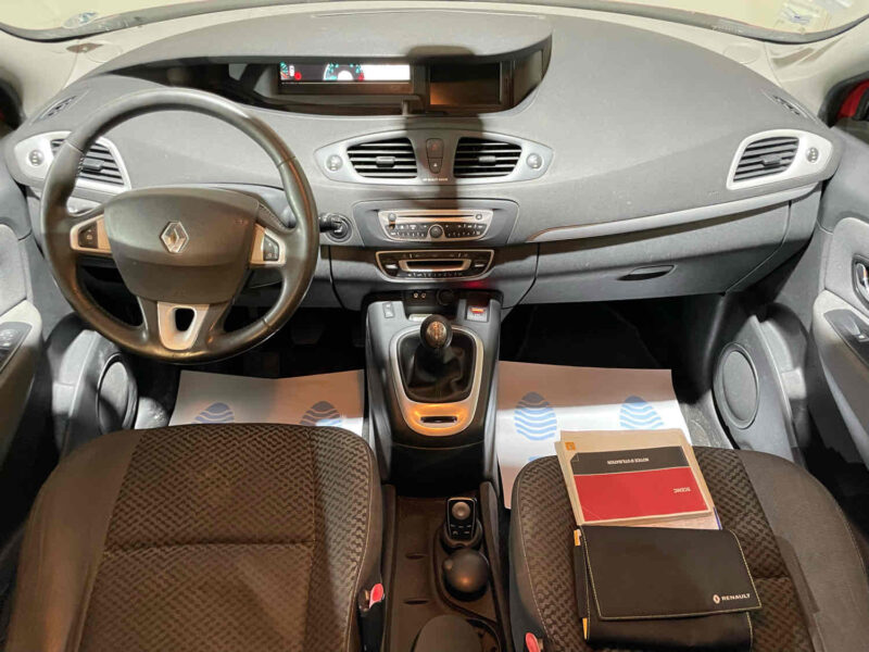 RENAULT SCÉNIC III 2011 1.5 dCi 110cv