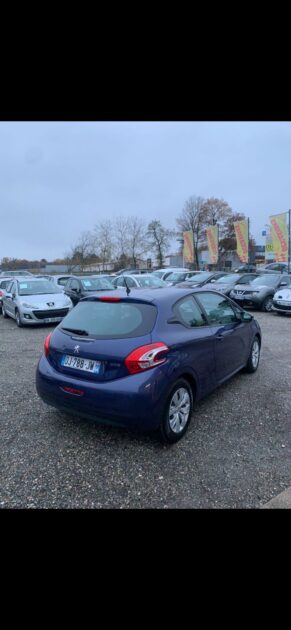 PEUGEOT 208 I 2014