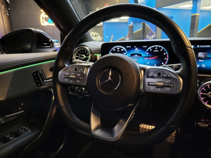 MERCEDES CLASSE A 200 i 163cv AMG LINE / TOIT OUVRANT + MBUX + CARPLAY