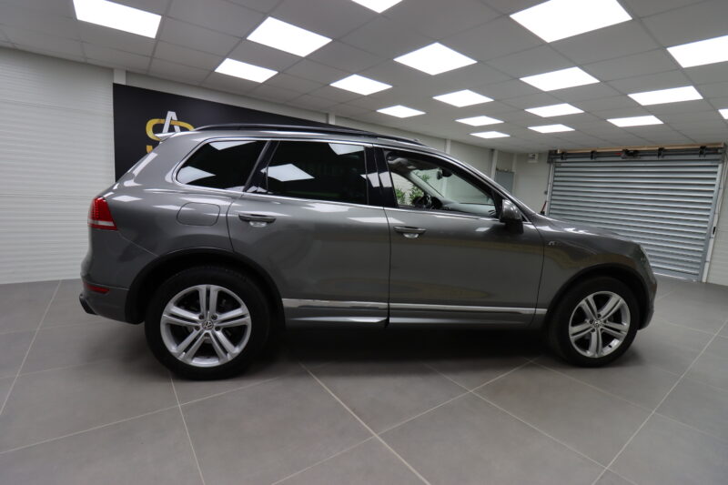 VOLKSWAGEN TOUAREG 2014