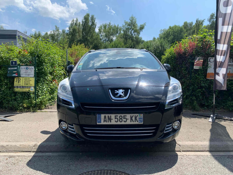 PEUGEOT 5008 1.6HDI 110CV