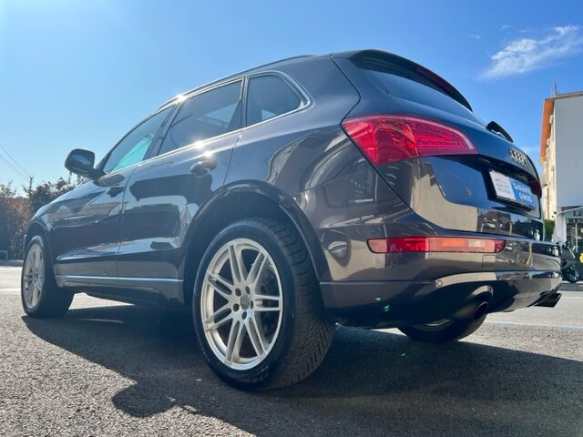 AUDI Q5 2,0 TFSI 211CH QUATTRO S TRONIC 2010