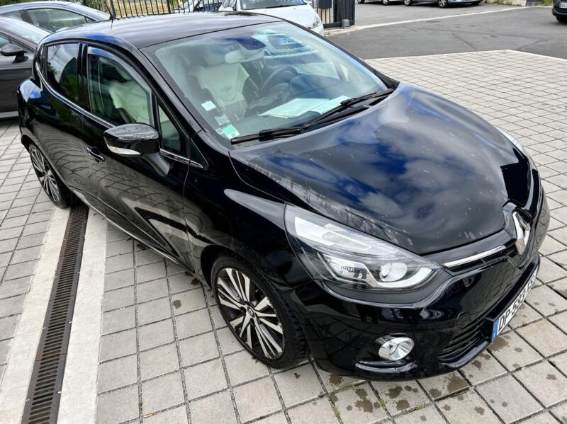 RENAULT CLIO IV 1.2L TCe 120CH INITALE PARIS EDC