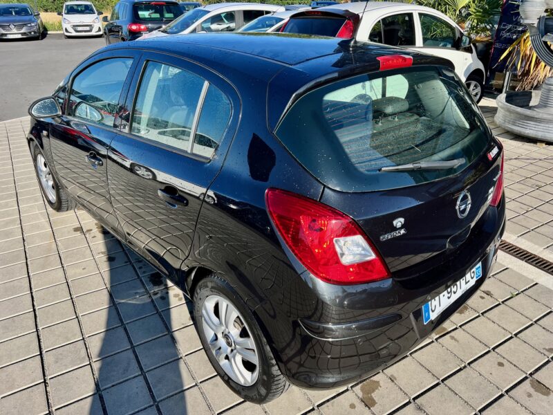 OPEL CORSA E 1.3 CDTI 95CH STOP/START COSMO