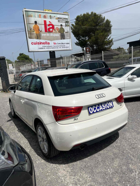 AUDI A1 2011