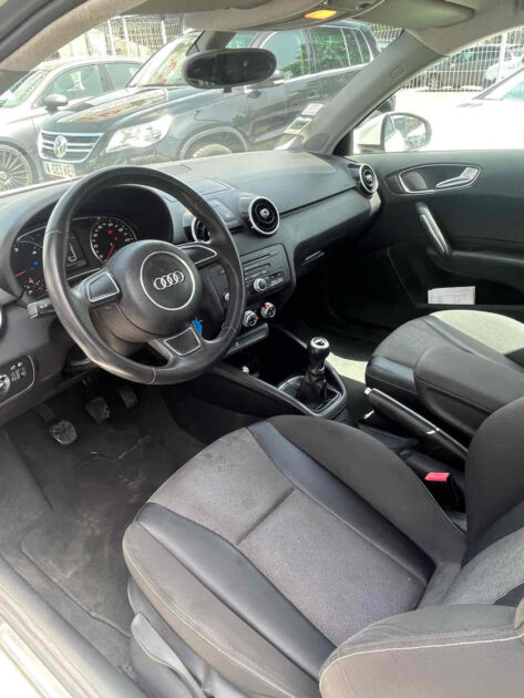 AUDI A1 2011