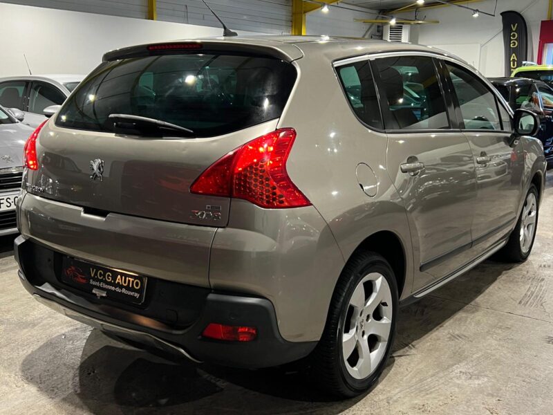 PEUGEOT 3008 Monospace 2011