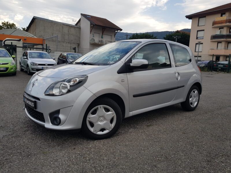 RENAULT TWINGO II 1.2i 75CV DYNAMIQUE