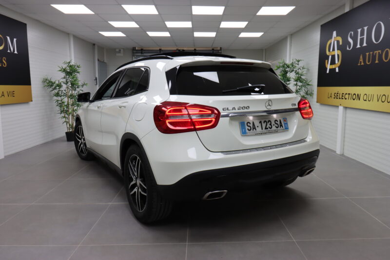 MERCEDES-BENZ   CLASSE GLA 2014