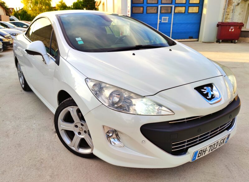 PEUGEOT 308 CC 2011