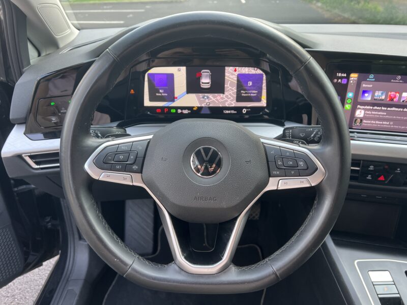 VOLKSWAGEN GOLF VIII 2021