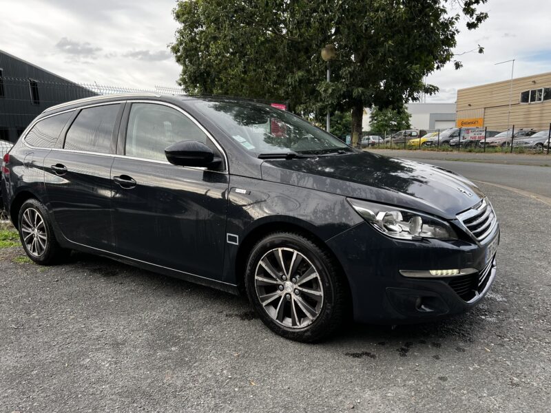 PEUGEOT 308 SW II 2015