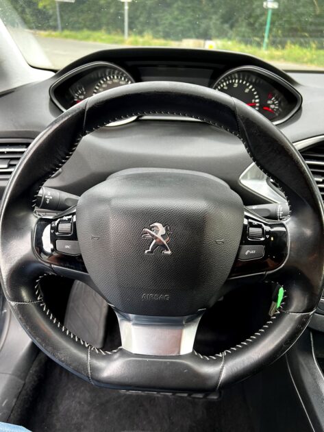 PEUGEOT 308 SW II 2015