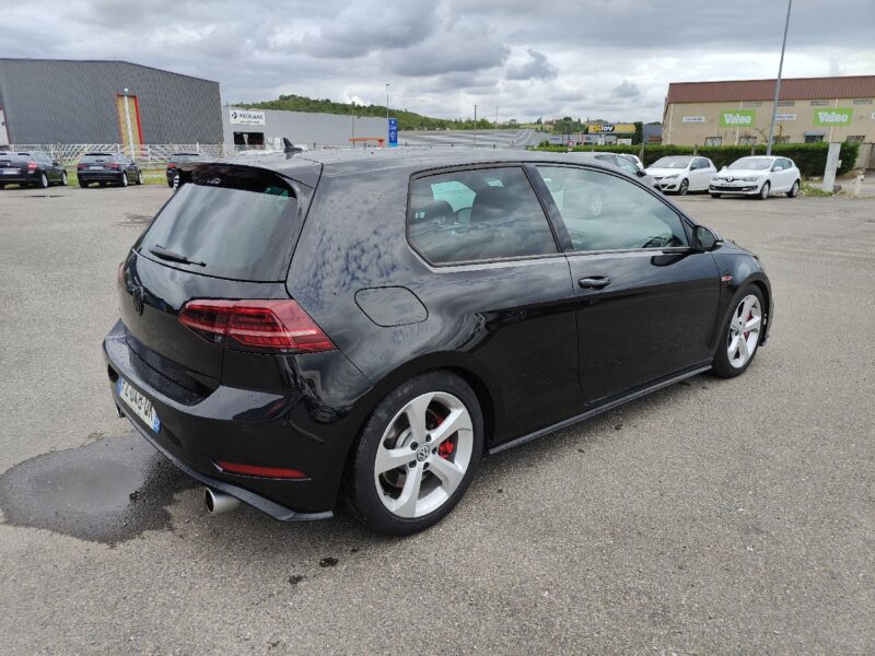 VOLKSWAGEN GOLF VII 2.0 GTI BVM 245cv PERFORMANCE // PAS DE MALUS