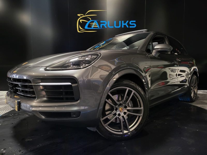 PORSCHE CAYENNE 3.0 E-Hybrid AWD 462cv PACK CARBON / TOIT OUVRANT / CAMERA 360 / SUSPENSION PNEUMATI