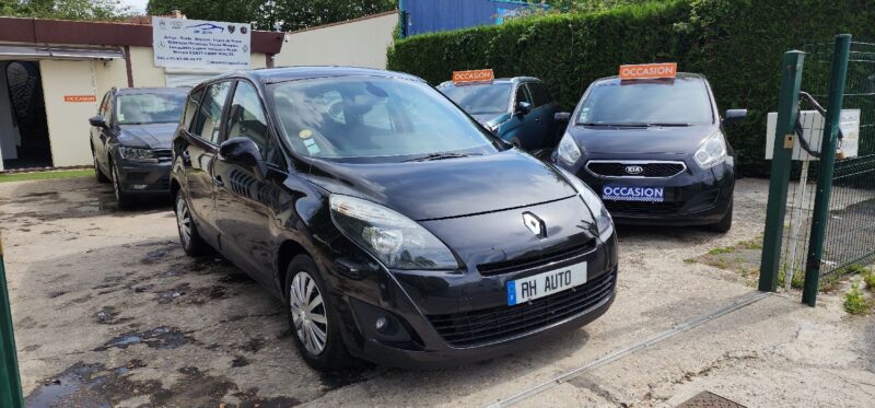 RENAULT GRAND SCÉNIC III 1.5 dCi EXPRESSION 7 PL