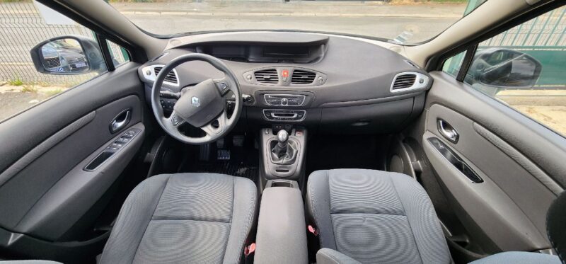 RENAULT GRAND SCÉNIC III 1.5 dCi EXPRESSION 7 PL